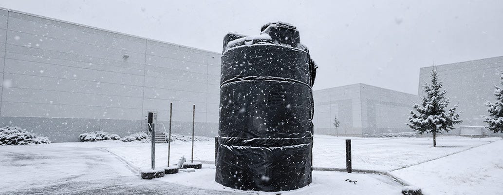 Tank heating blankets are one of the most effective ways to prevent a tank from freezing in winter. Tank heating blankets are one of the most effective ways to prevent a tank from freezing in winter.