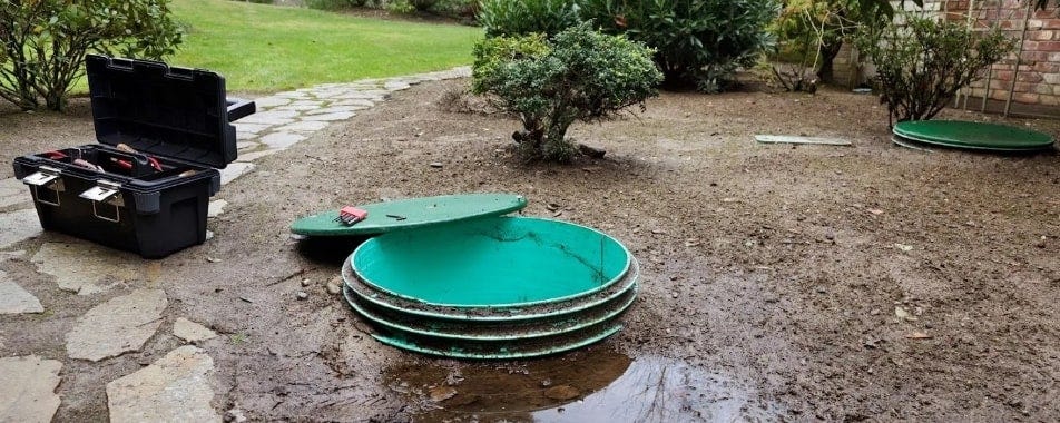 Storage tank repairs should be done by a tank expert. Storage tank repairs should be done by a tank expert.