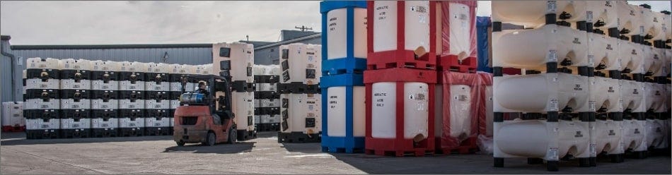 Stackable IBC Totes including excalibur, payloader, and the wide mouth stackable non-caged totes stacked in a Tank Depot retail store. Stackable IBC Totes including excalibur, payloader, and the wide mouth stackable non-caged totes stacked in a Tank Depot retail store.