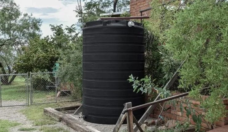 15 Mistakes in Emergency Potable Water Storage (Commercial & Residential) 15 Mistakes in Emergency Potable Water Storage (Commercial & Residential)